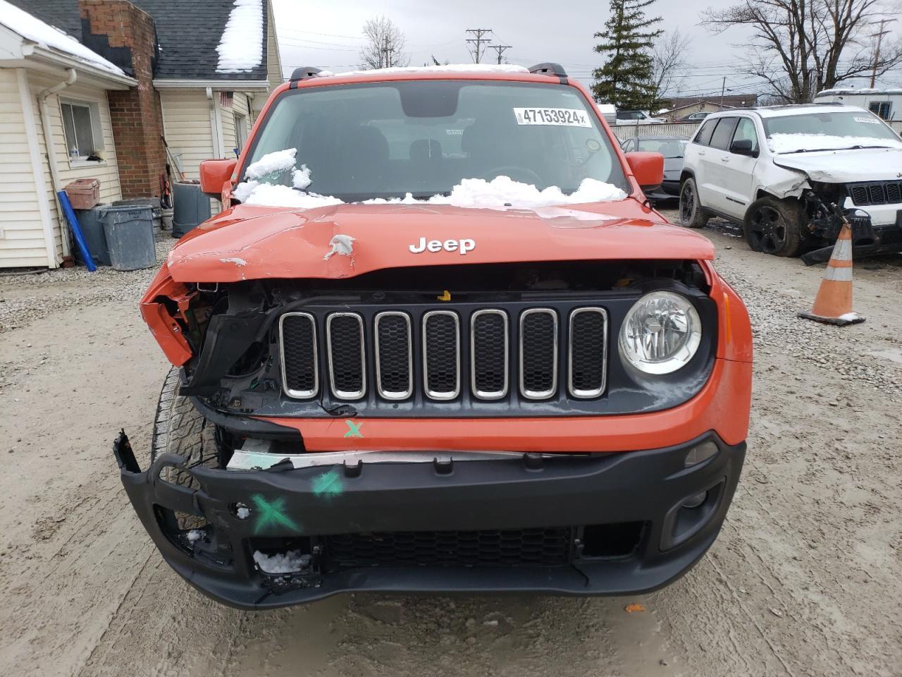 2016 JEEP RENEGADE L - Image 5