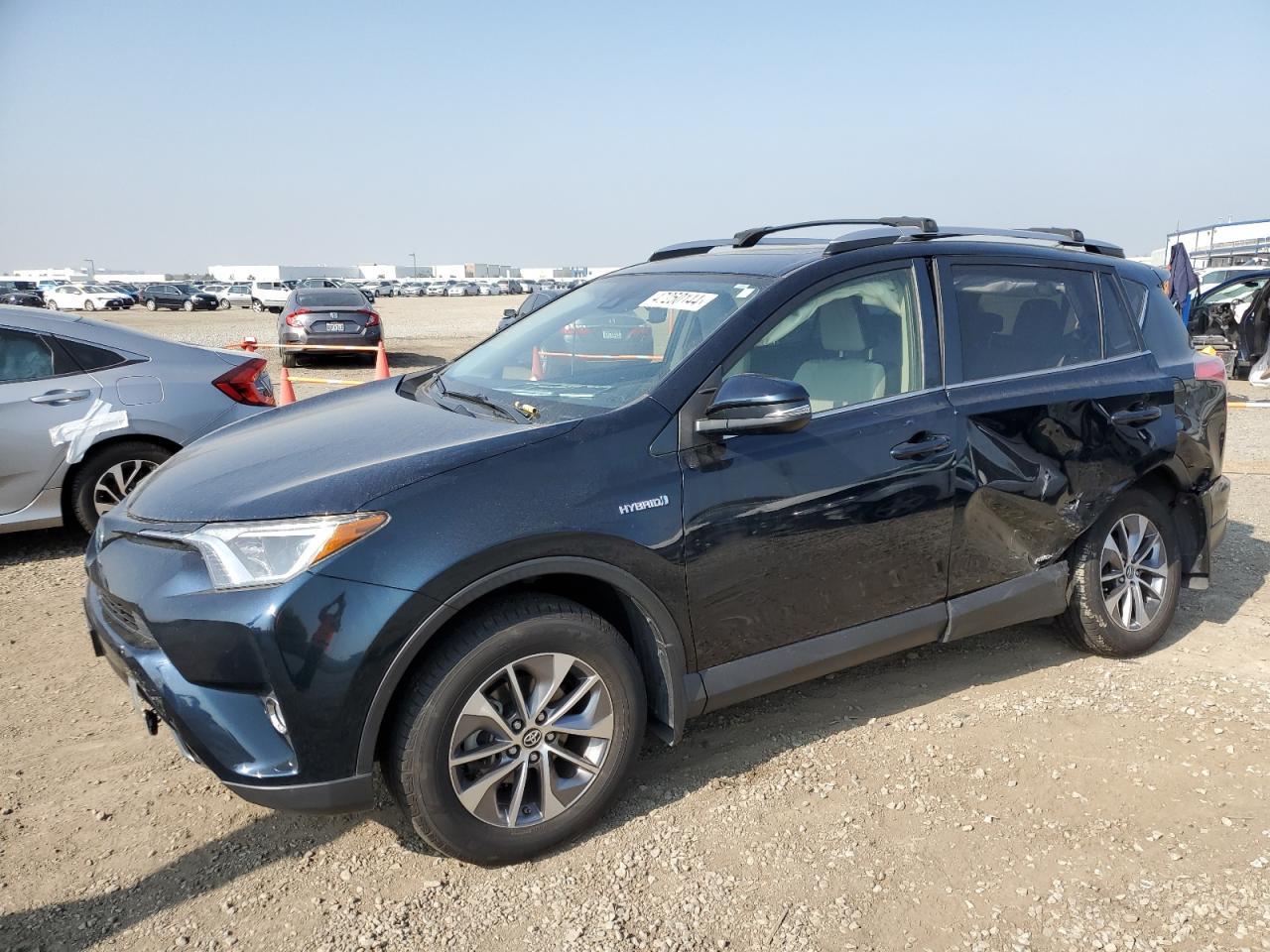 2018 TOYOTA RAV4 HV LE car image