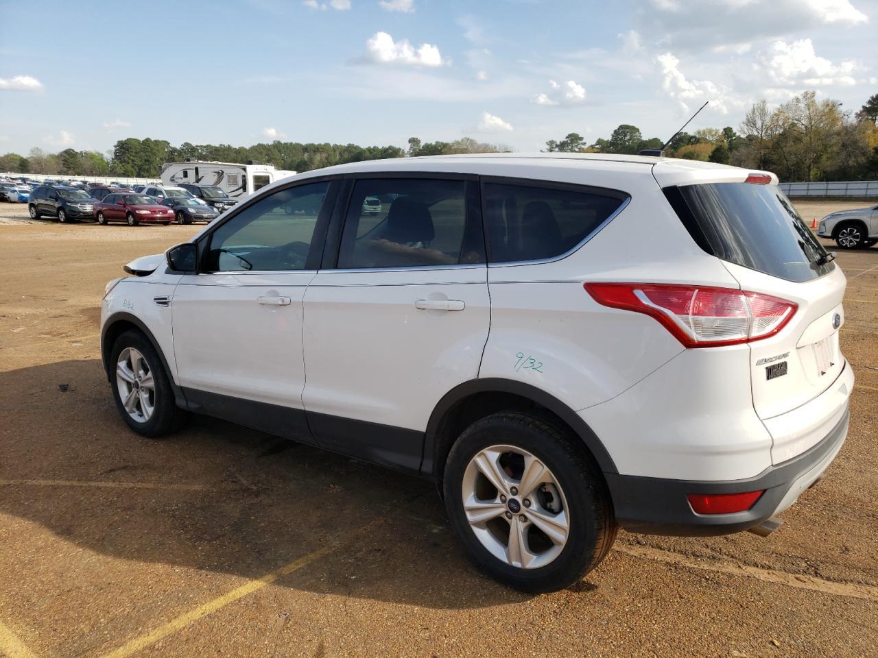 2015 FORD ESCAPE SE - Image 2