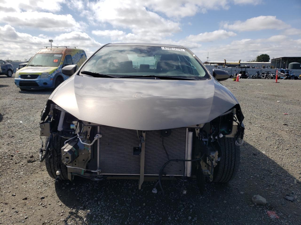 2018 TOYOTA COROLLA L - Image 5