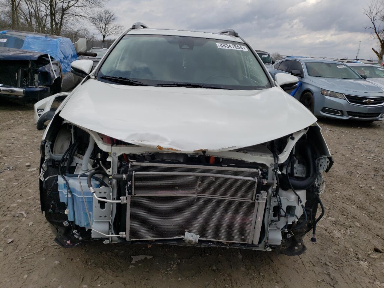 2017 TOYOTA RAV4 HV LI - Image 5