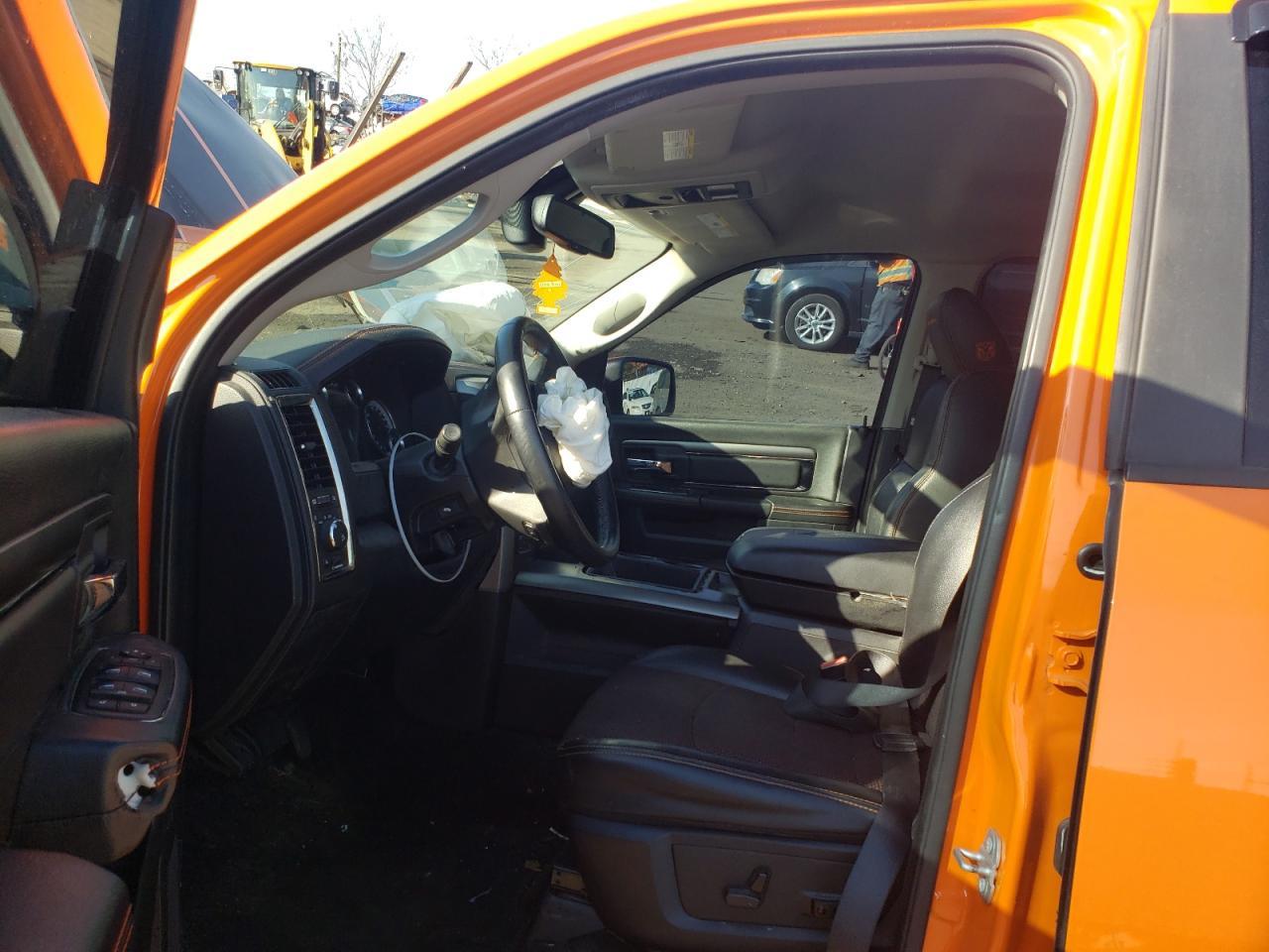 2015 RAM 1500 SPORT - Image 7