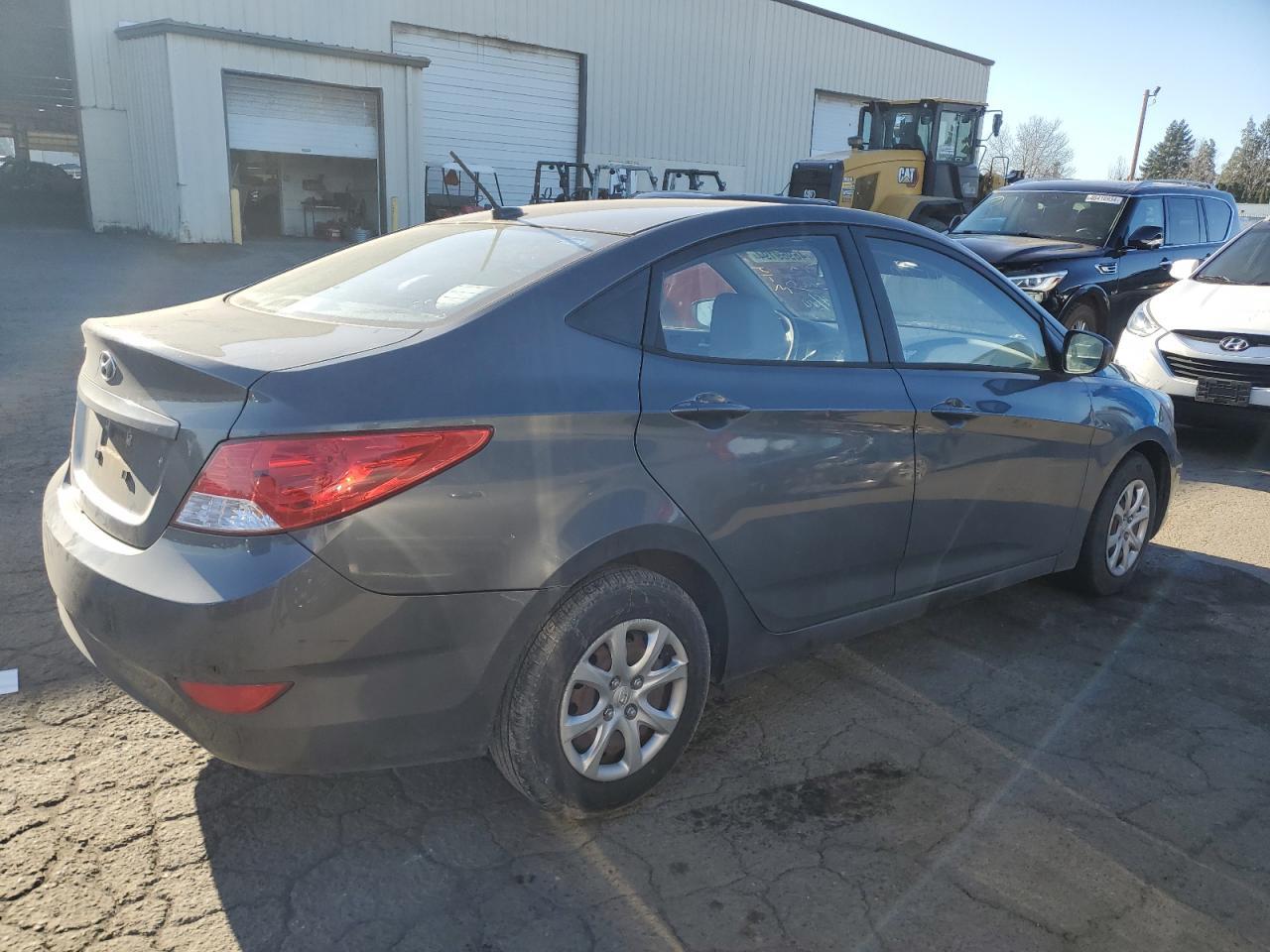 2012 HYUNDAI ACCENT GLS - Фото 3