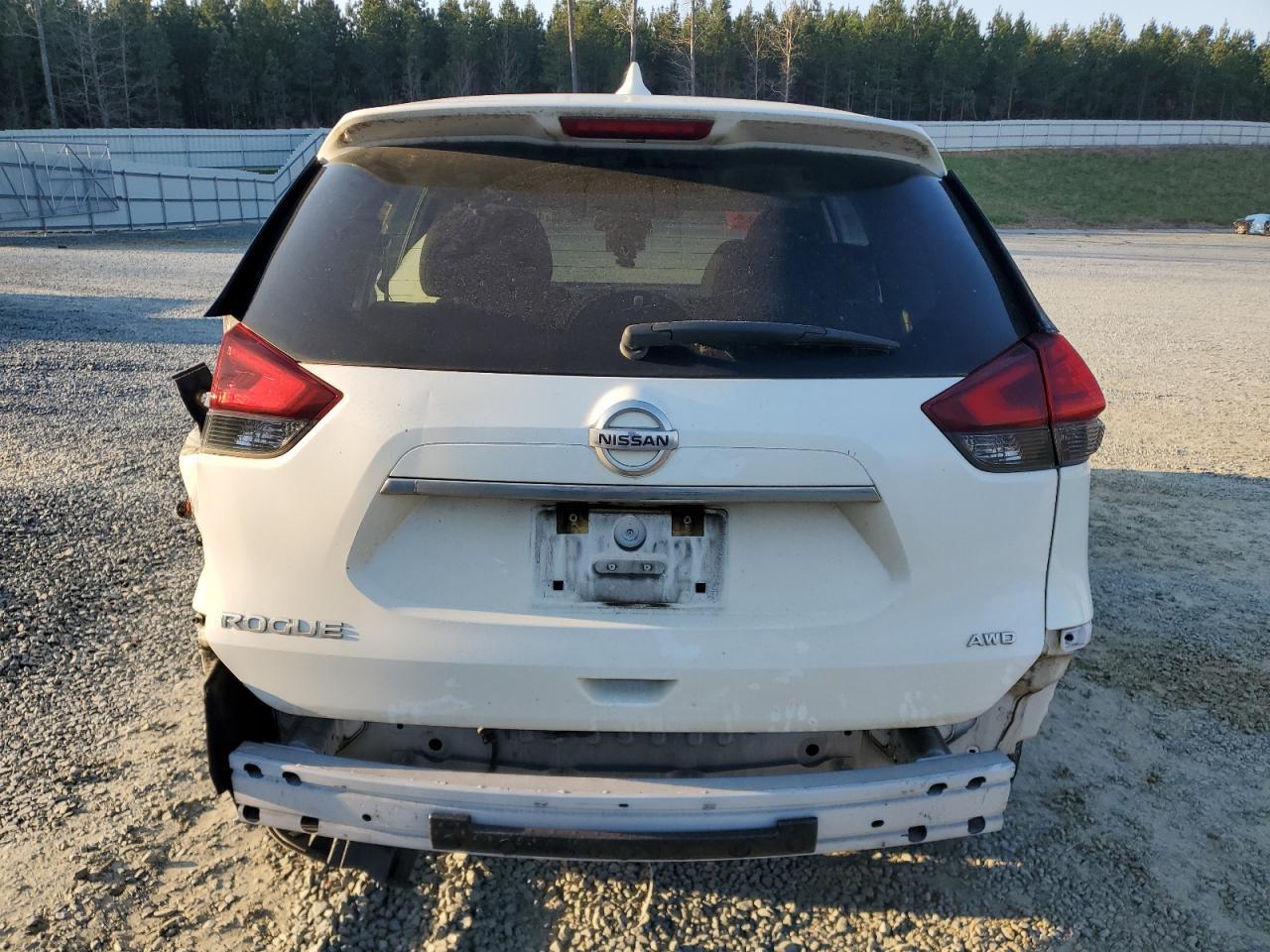 2017 NISSAN ROGUE S - Image 6