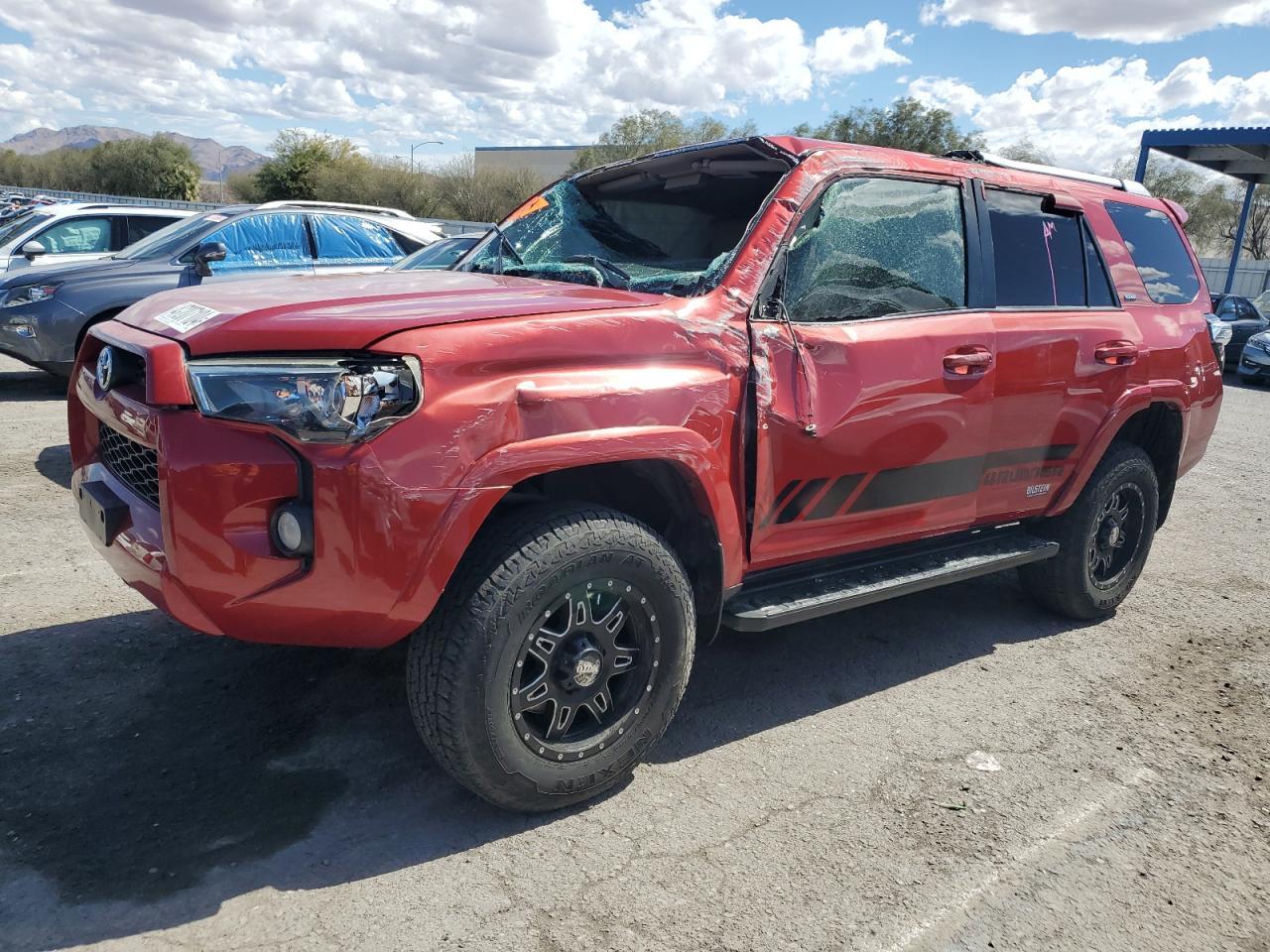 2014 TOYOTA 4RUNNER SR car image