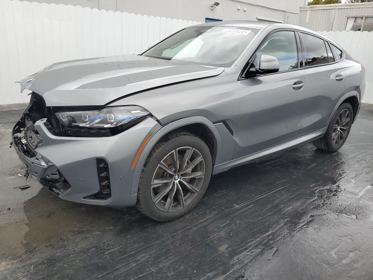 2024 BMW X6 XDRIVE4