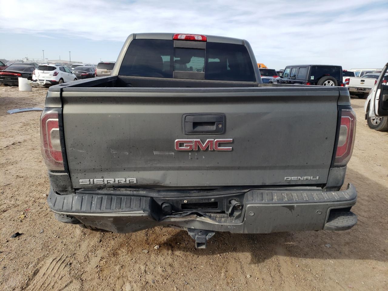 2018 GMC SIERRA K15 - Фото 6