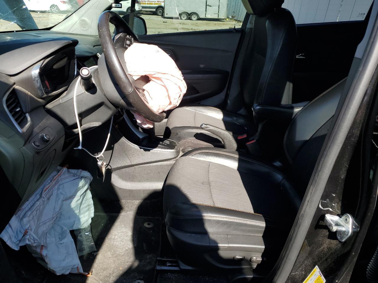 2019 CHEVROLET TRAX 1LT - Image 7