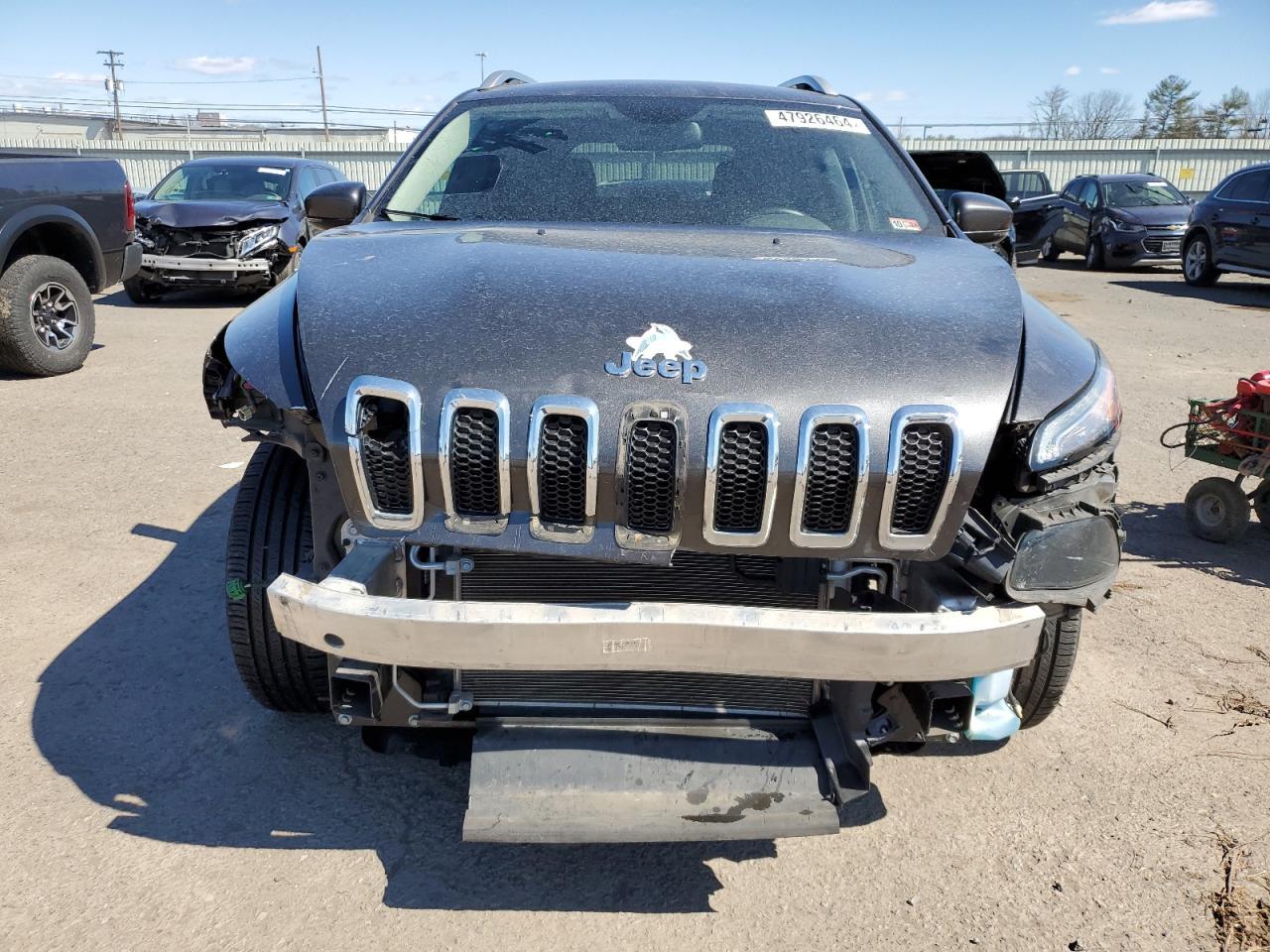 2017 JEEP CHEROKEE L - Image 5