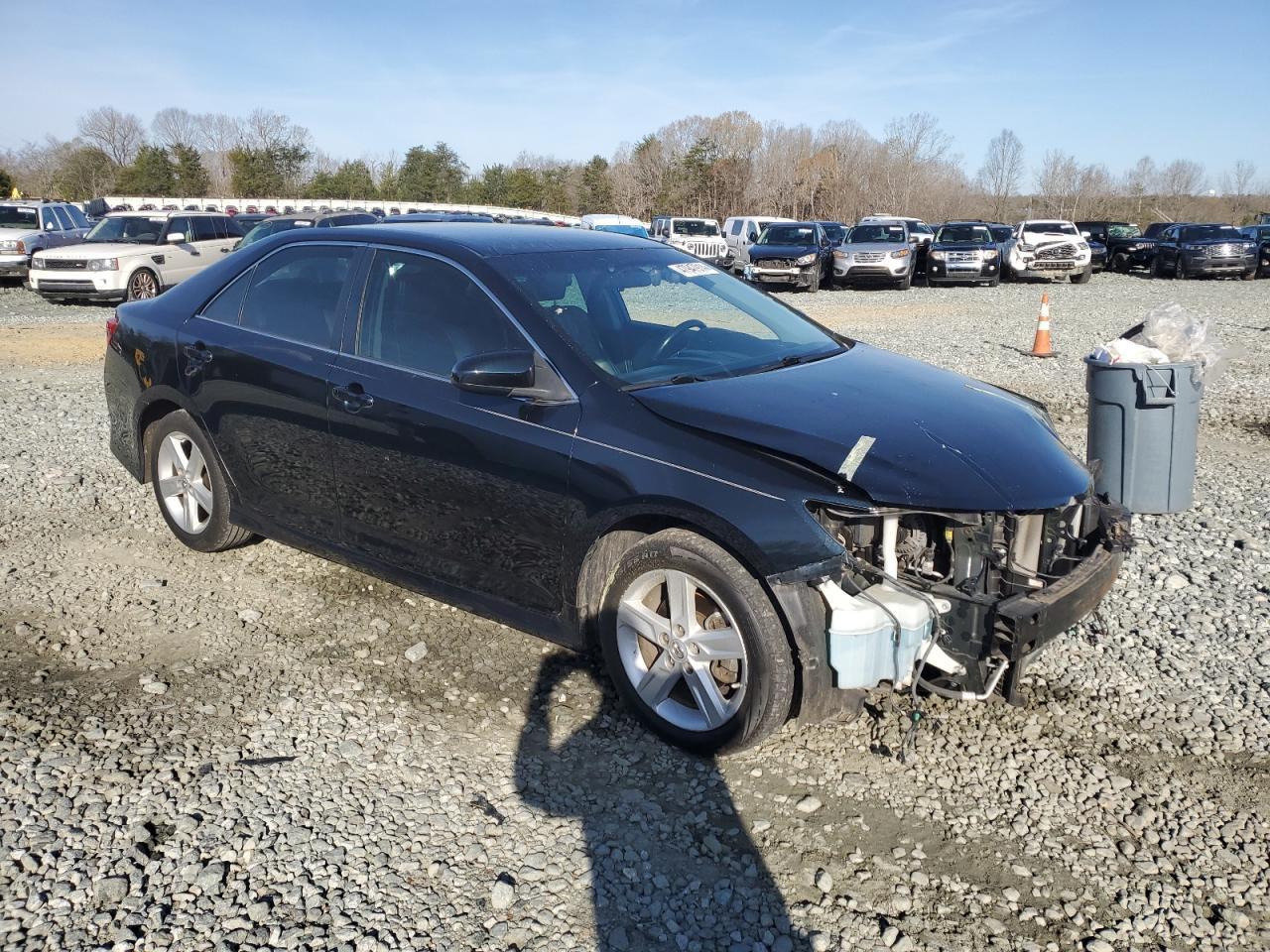 2014 TOYOTA CAMRY L - Image 4