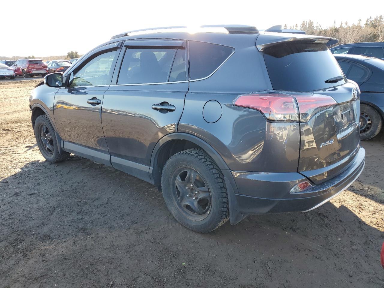 2016 TOYOTA RAV4 XLE - Фото 2