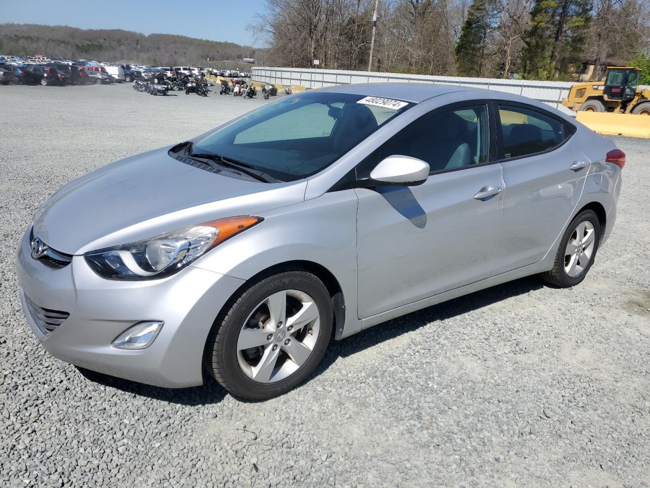2013 HYUNDAI ELANTRA GL