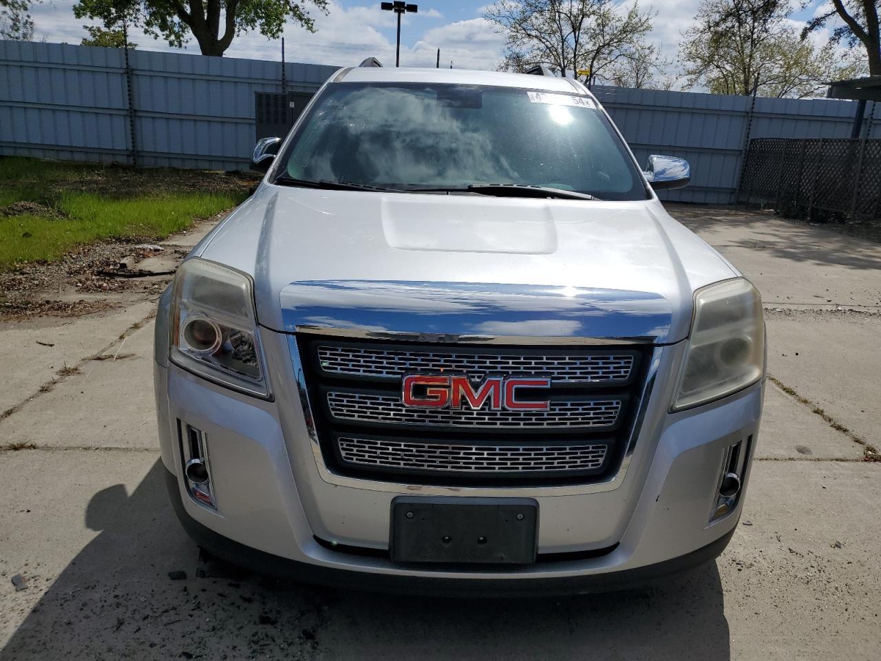 2012 GMC TERRAIN SL - Image 5