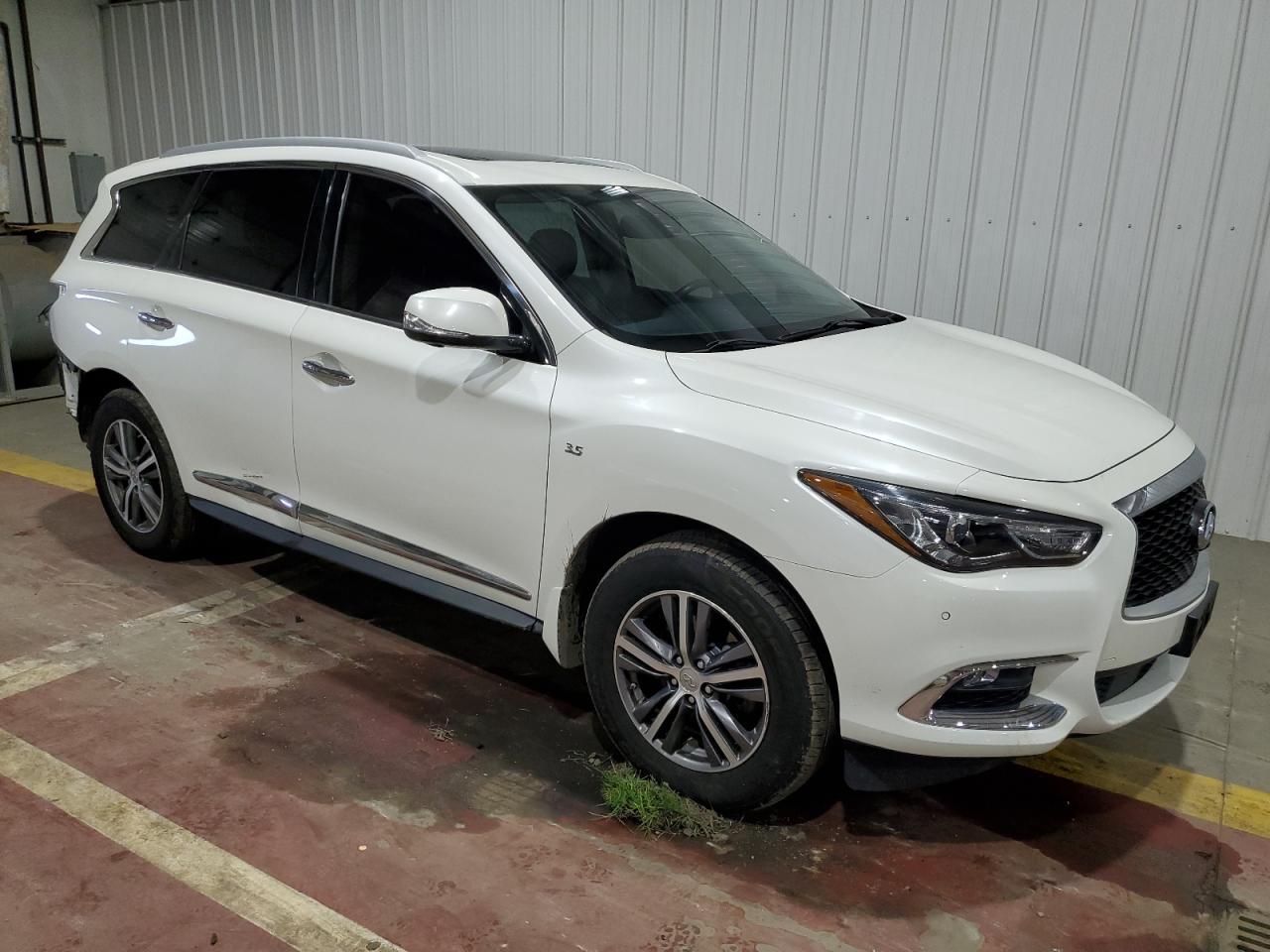 2017 INFINITI QX60 - Фото 4