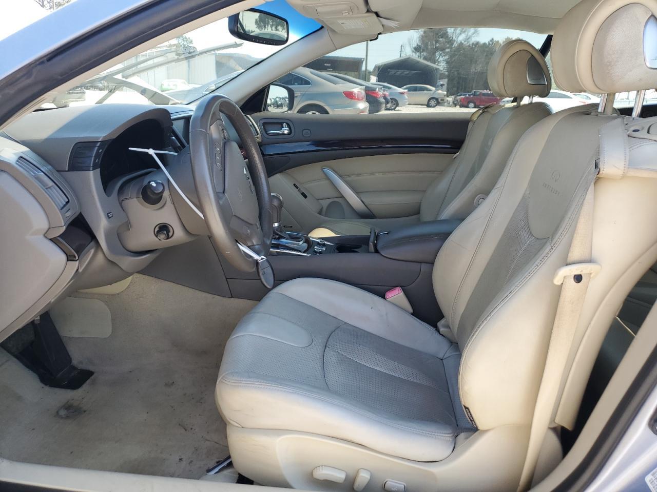 2012 INFINITI G37 BASE - Image 7