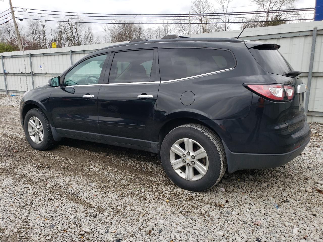 2014 CHEVROLET TRAVERSE L - Image 2