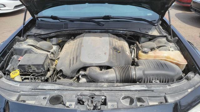 2014 Chrysler 300C Varvatos - Image 7