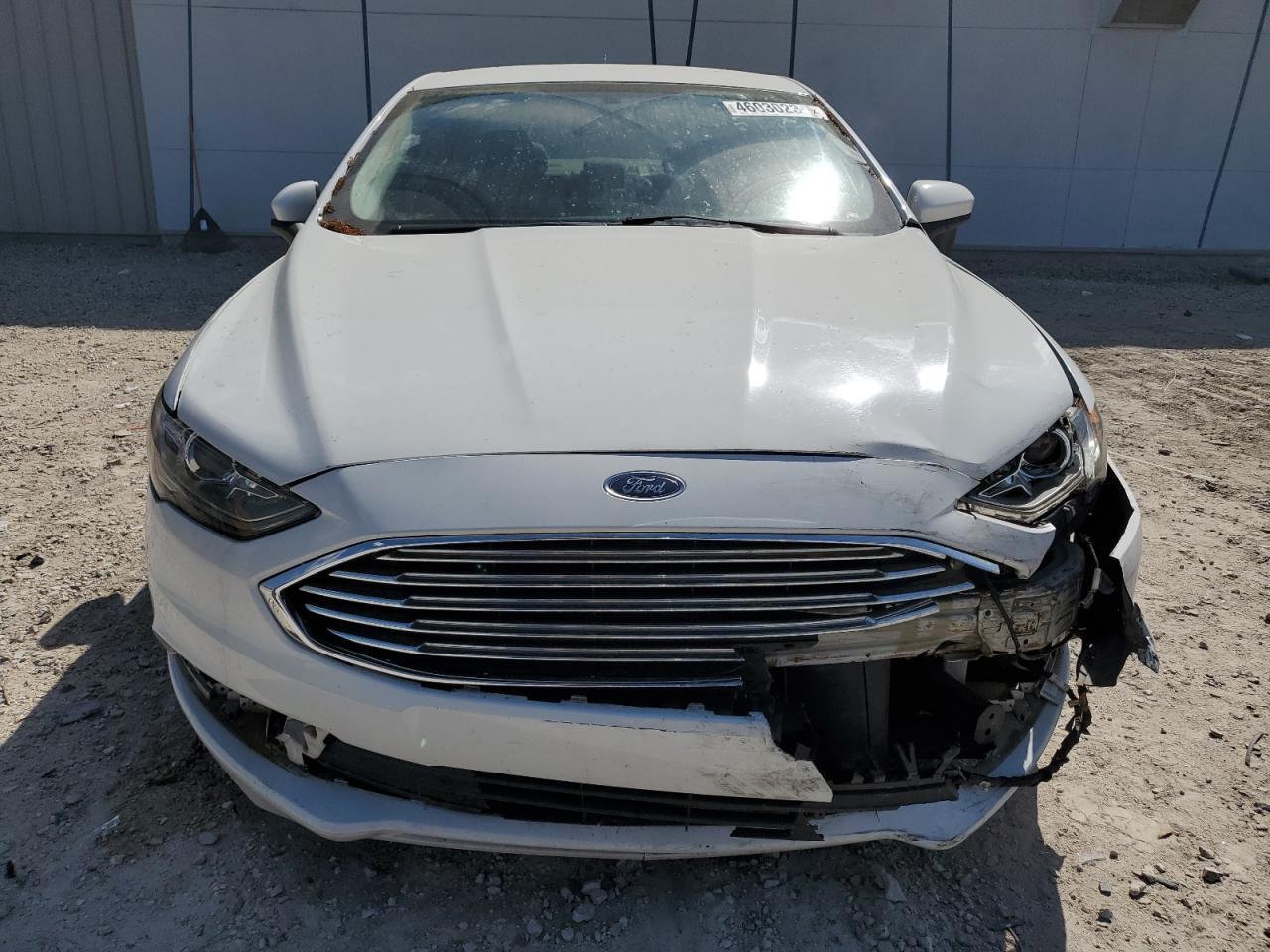 2017 FORD FUSION SE - Фото 5