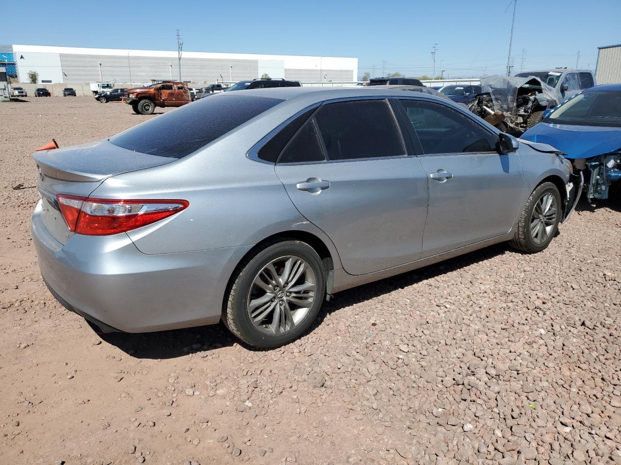2016 TOYOTA CAMRY LE - Image 3