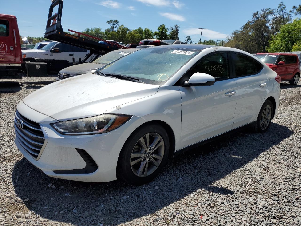 2017 HYUNDAI ELANTRA SE