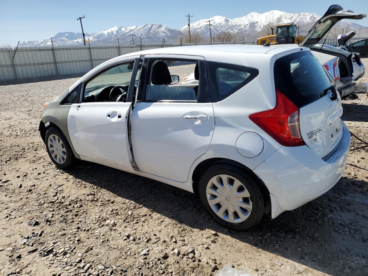 2015 NISSAN VERSA NOTE - Фото 2