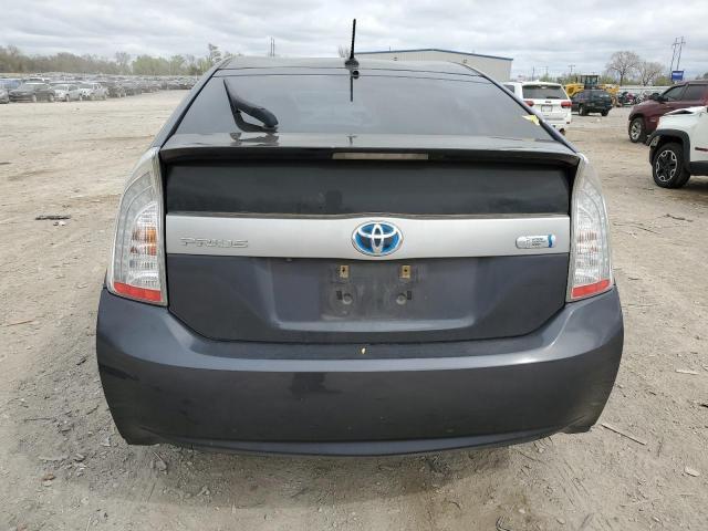 2015 Toyota Prius Plug-In - Фото 6