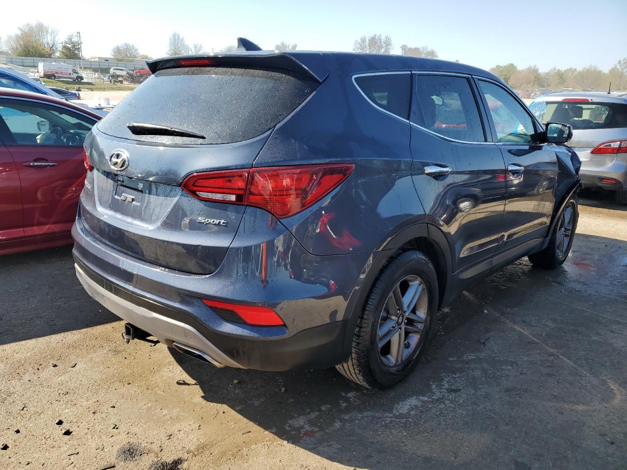 2017 HYUNDAI SANTA FE S - Фото 3