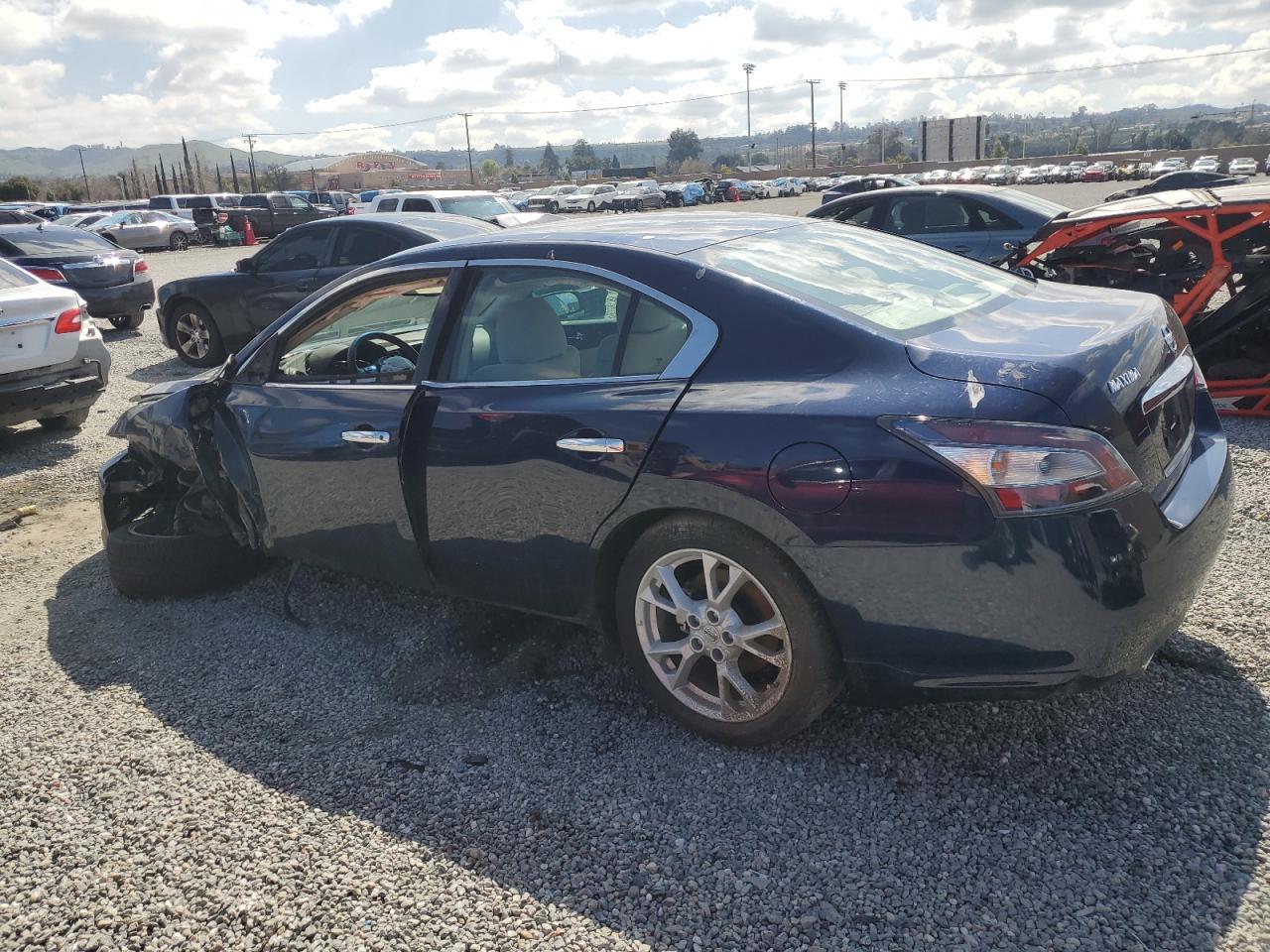 2014 NISSAN MAXIMA S - Фото 2