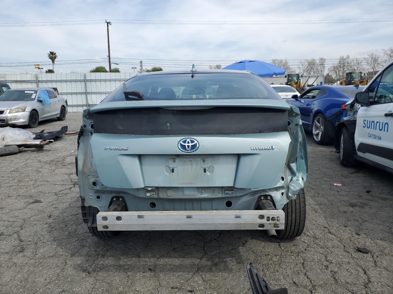 2016 TOYOTA PRIUS - Фото 6