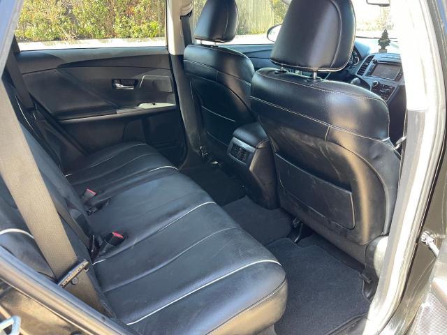 2014 Toyota Venza Le - Image 6