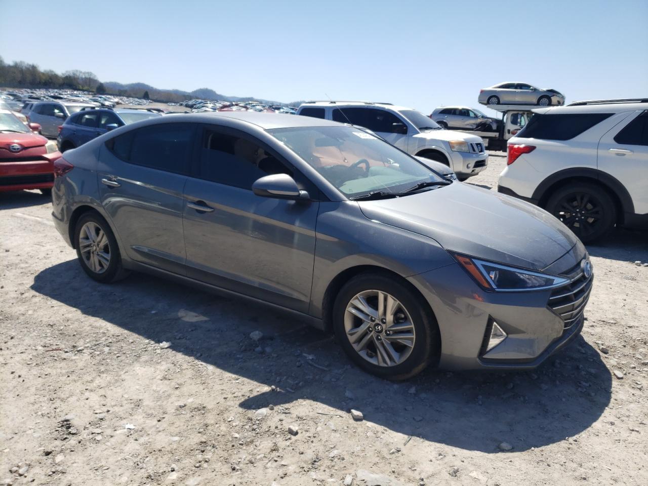 2019 HYUNDAI ELANTRA SE - Фото 4