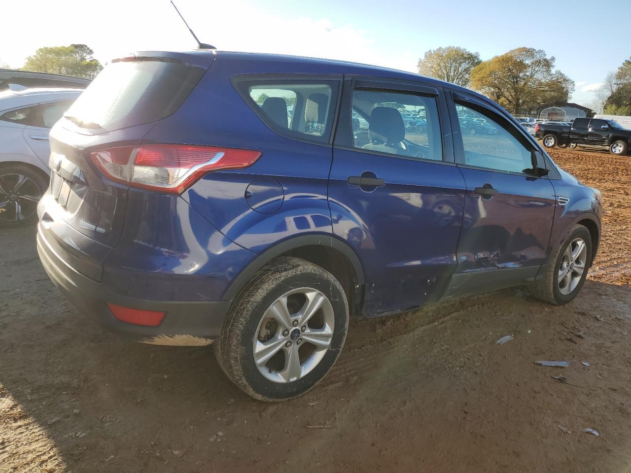 2015 FORD ESCAPE S - Image 3