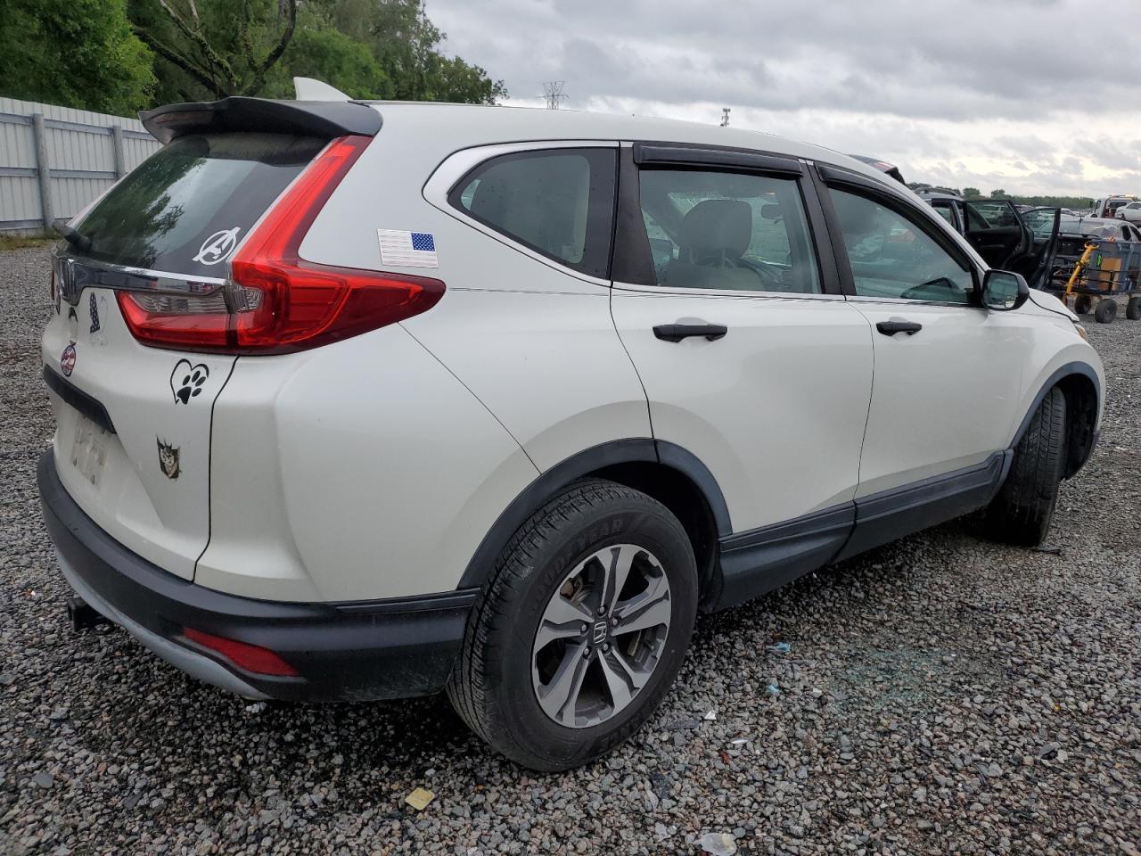 2017 HONDA CR-V LX - Image 3