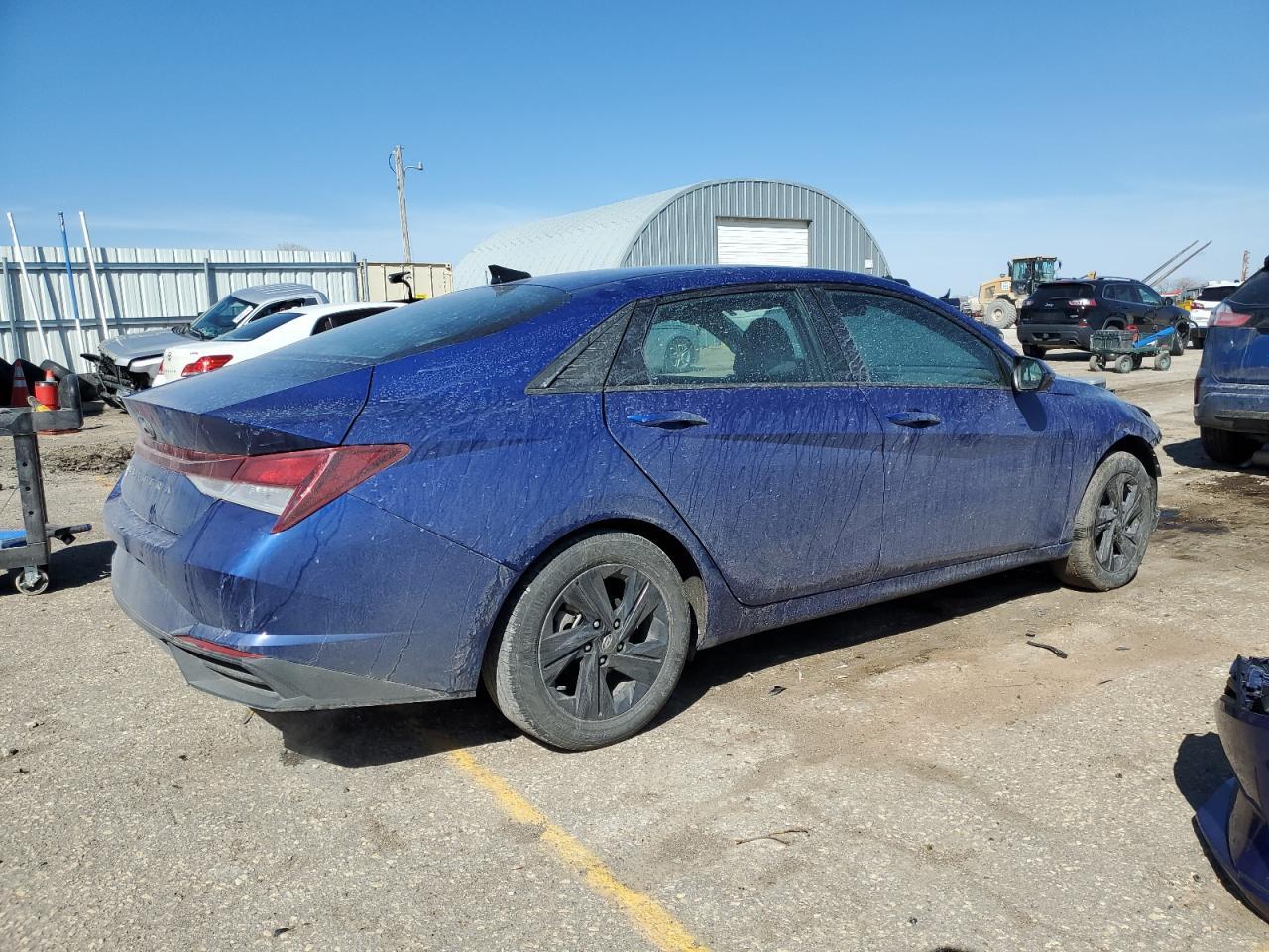 2023 HYUNDAI ELANTRA SE - Image 3