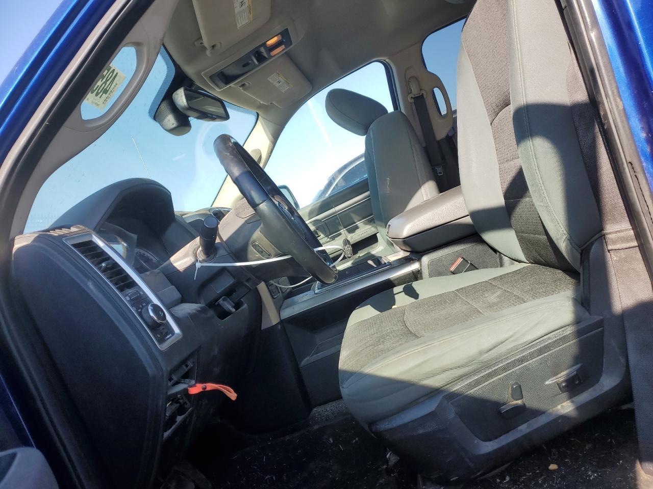 2014 RAM 1500 SLT - Image 7