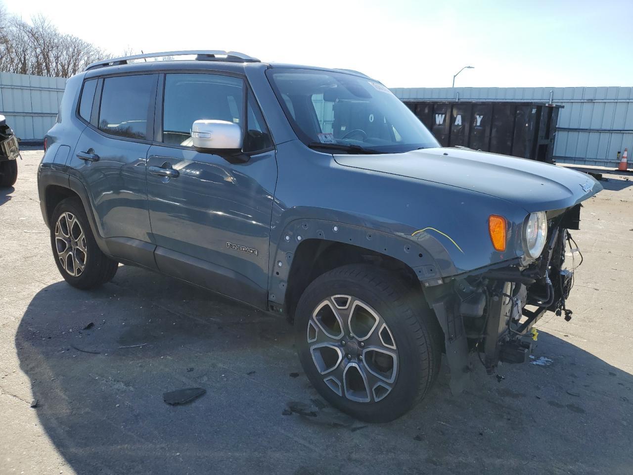 2017 JEEP RENEGADE L - Image 4