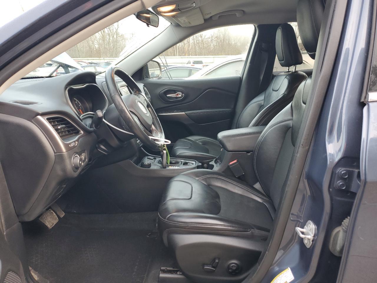 2019 JEEP CHEROKEE L - Image 7