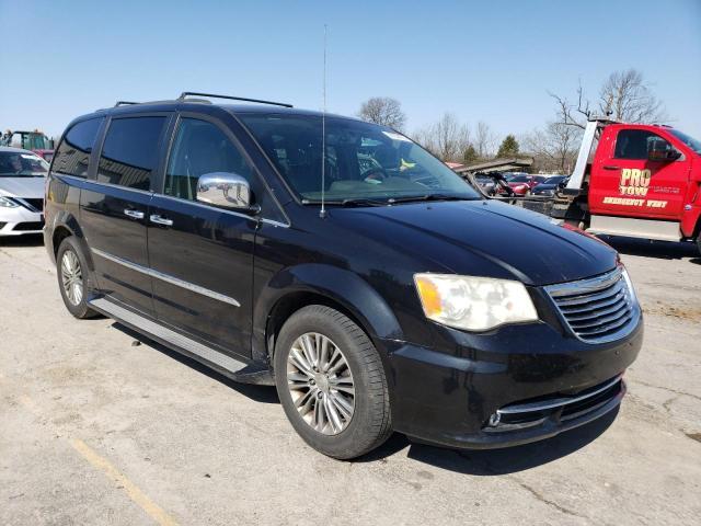 2014 Chrysler Town & Country Touring L - Image 4