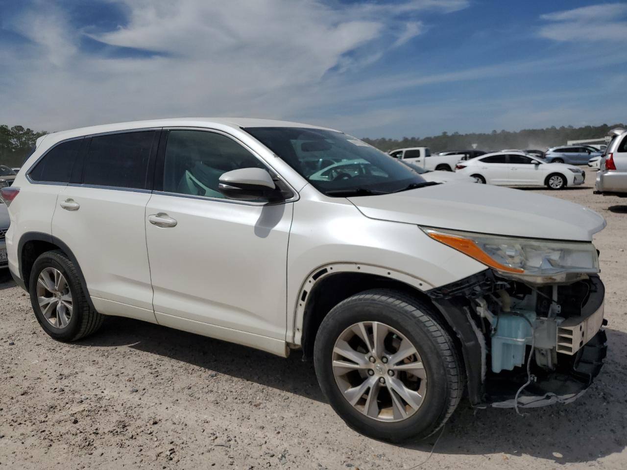 2014 TOYOTA HIGHLANDER - Image 4