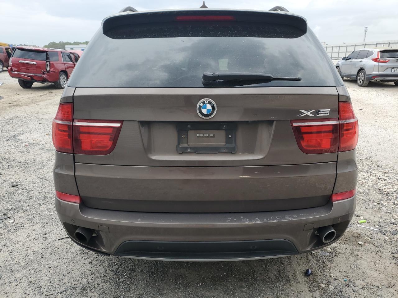 2011 BMW X5 XDRIVE3 - Image 6