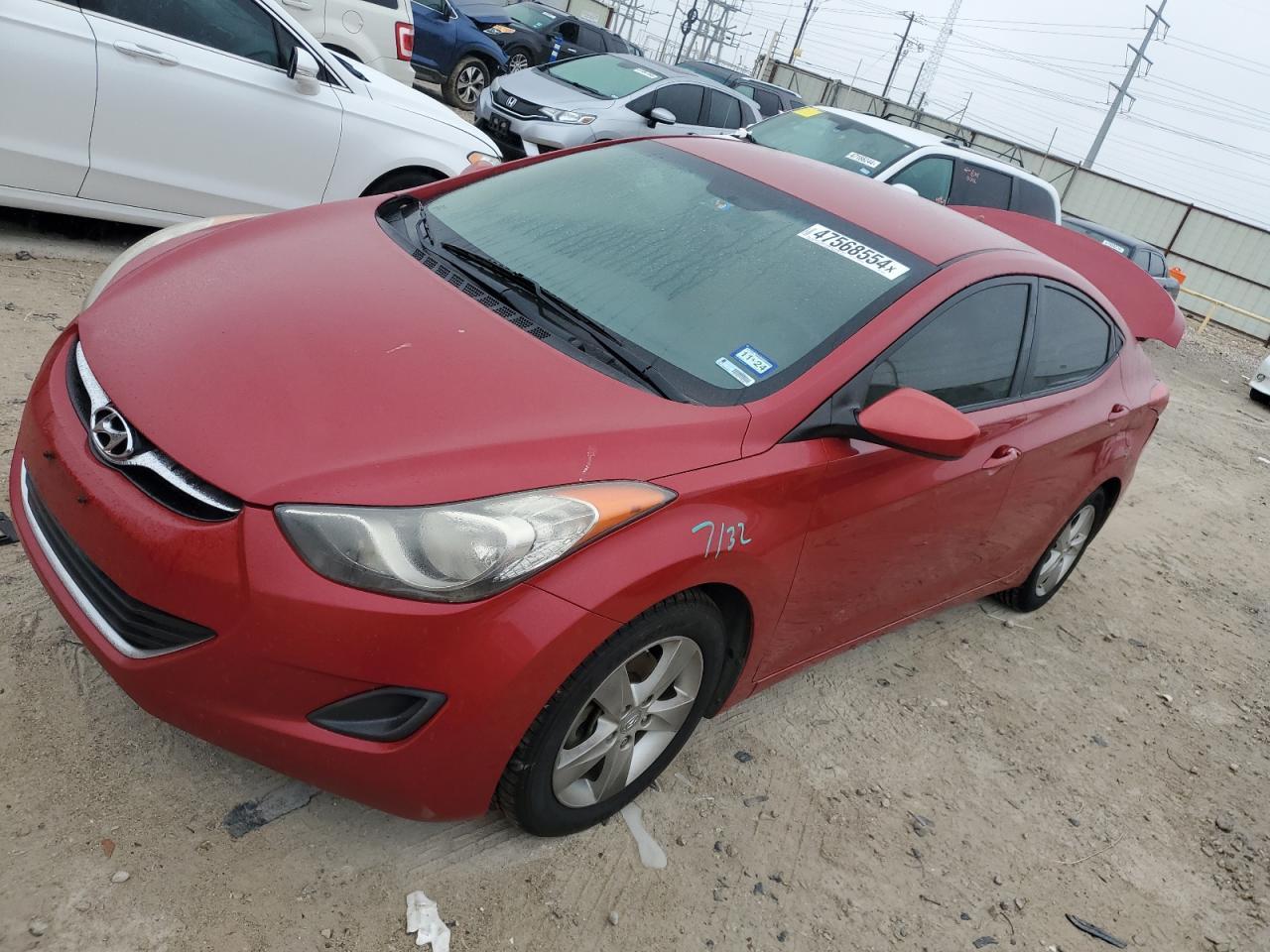 2013 HYUNDAI ELANTRA GL