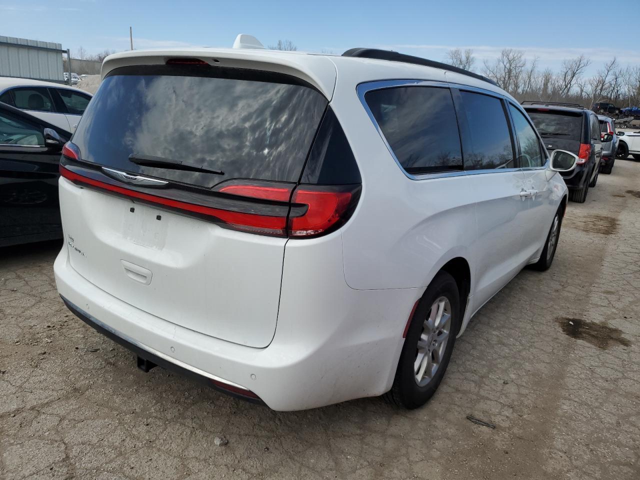 2022 CHRYSLER PACIFICA T - Фото 3