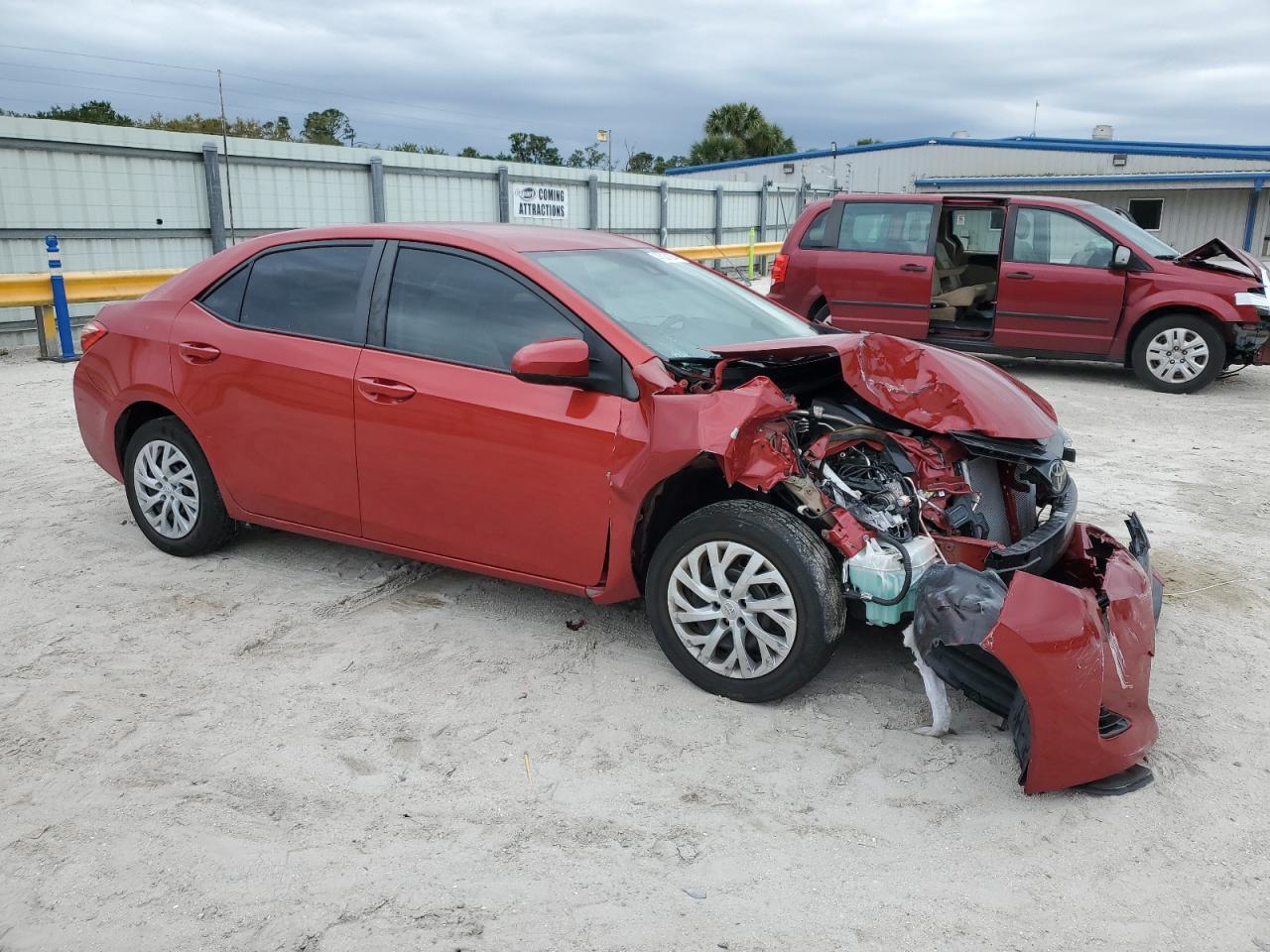 2019 TOYOTA COROLLA L - Фото 4