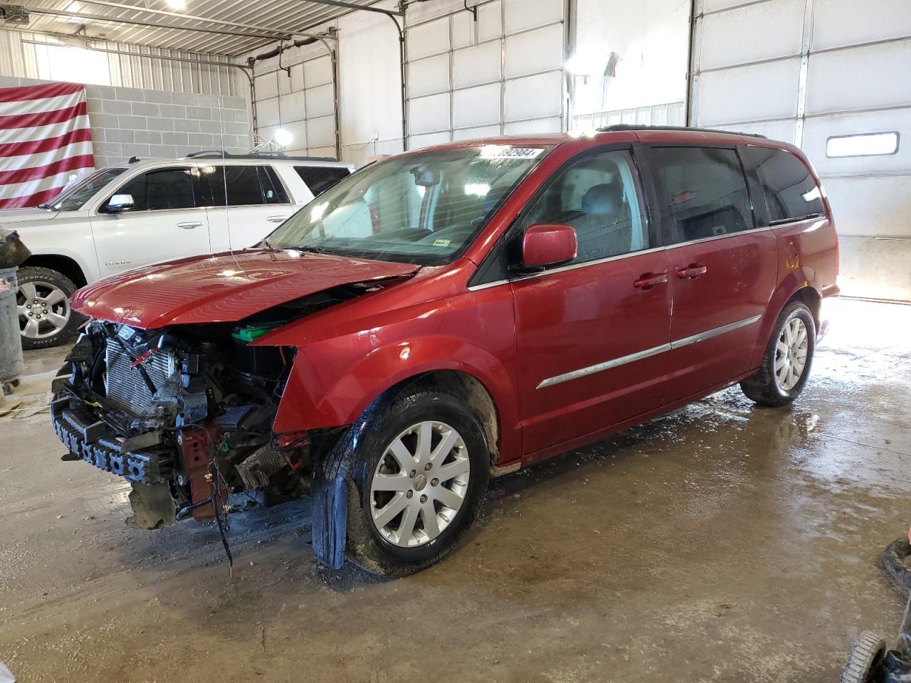 2014 CHRYSLER TOWN & COU