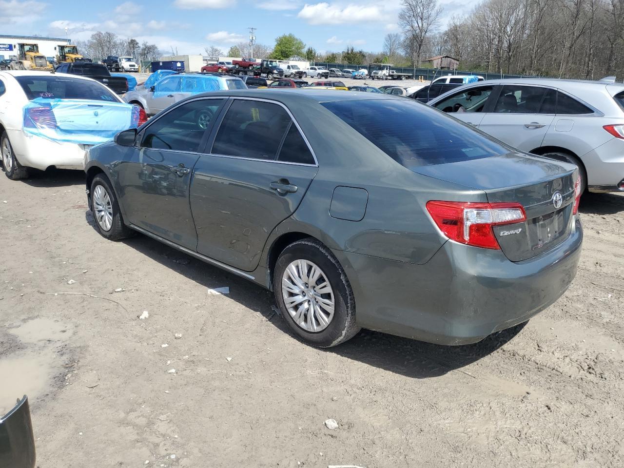 2013 TOYOTA CAMRY L - Image 2