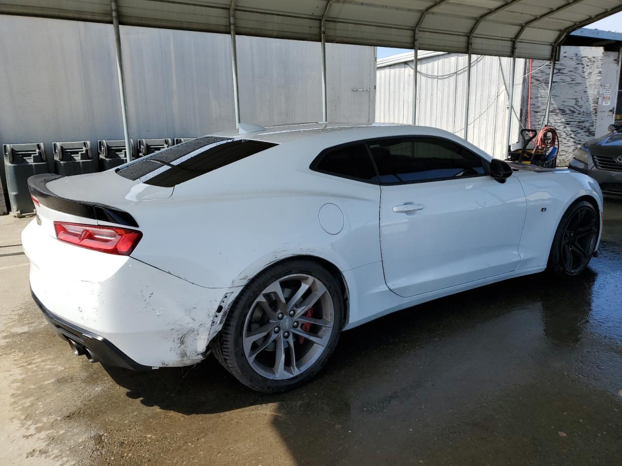 2018 CHEVROLET CAMARO SS - Фото 3