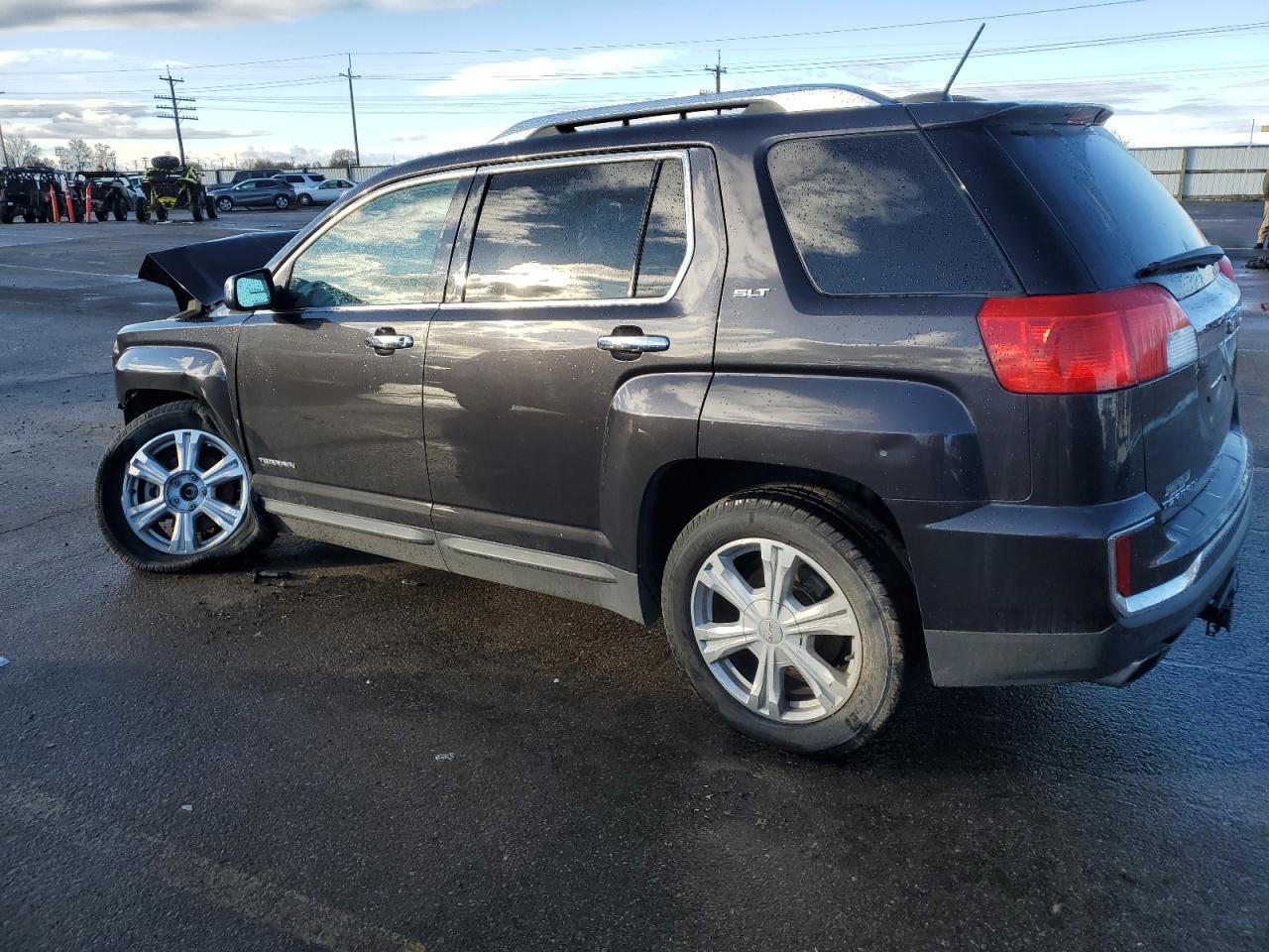 2016 GMC TERRAIN SL - Image 2