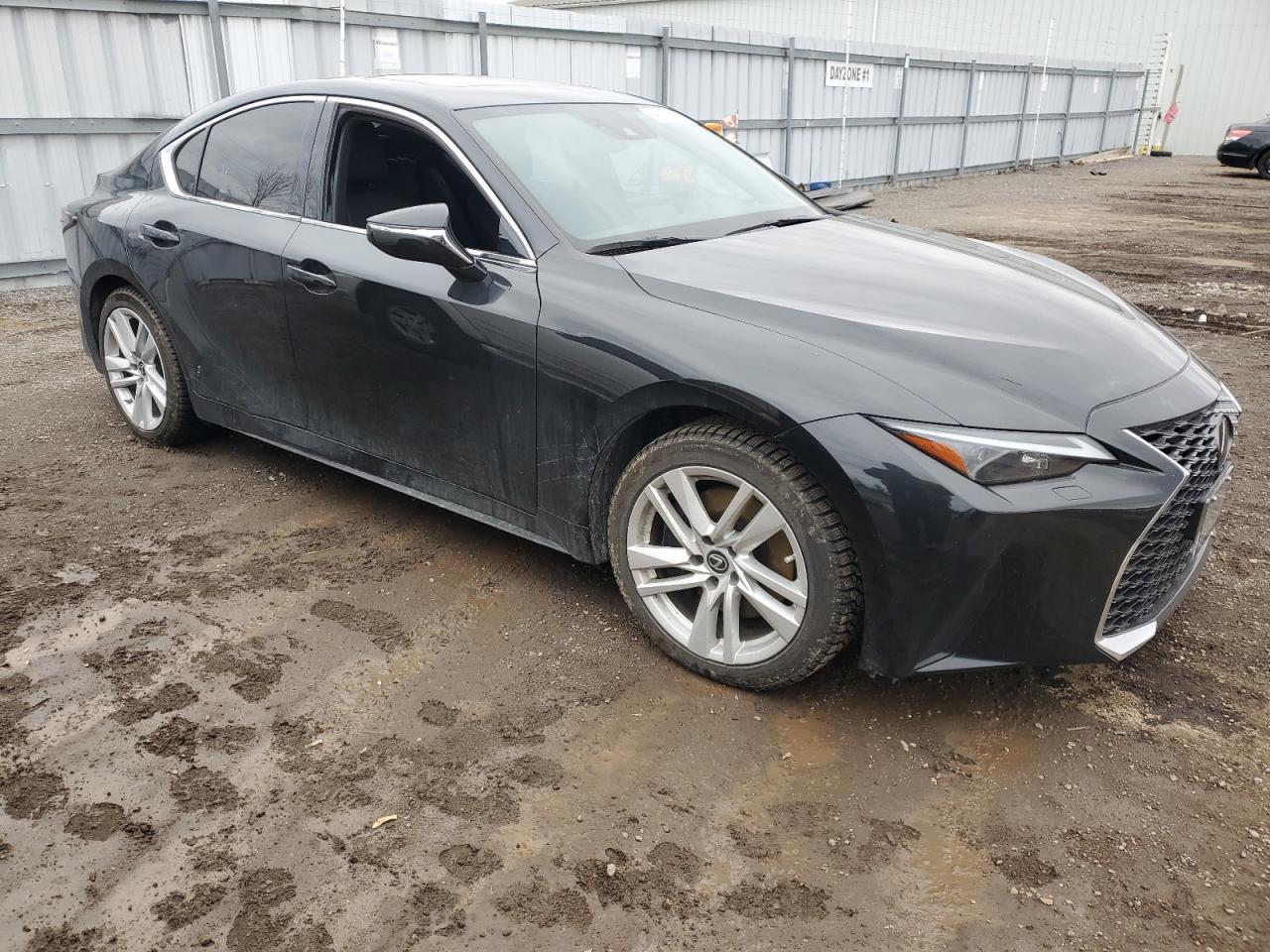 2021 LEXUS IS 300 - Фото 4