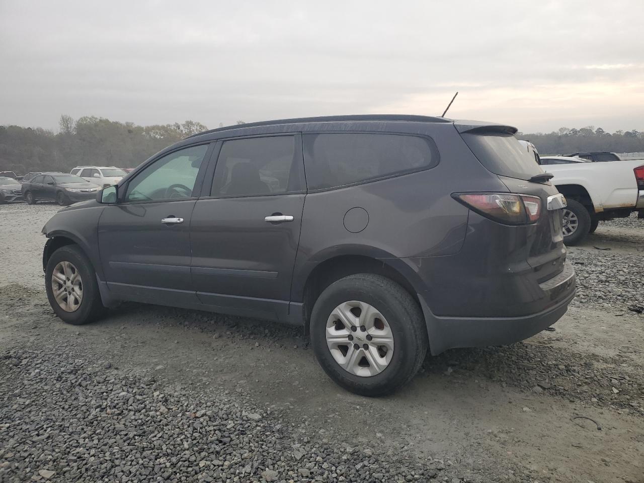2015 CHEVROLET TRAVERSE L - Фото 2