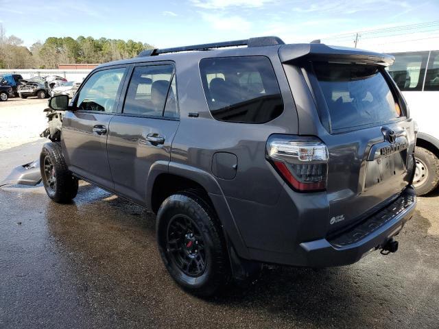 2018 Toyota 4Runner Sr5/Sr5 Premium - Image 2